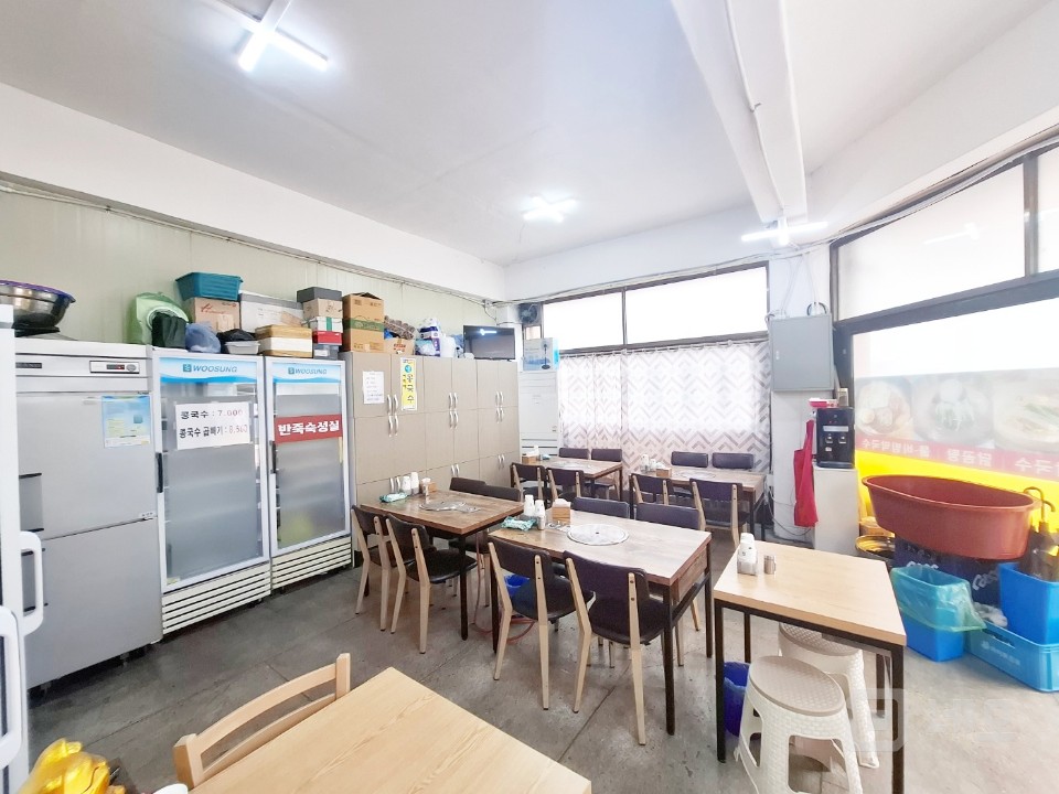 🍽 점심 장사? 고민 끝! 매물의 2번째 사진