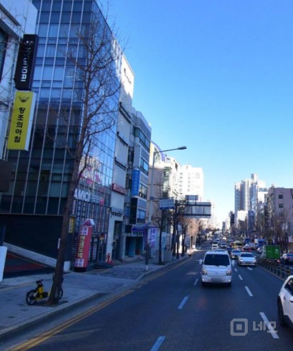 무권리 엘리베이터있는 3층 단독 사용 가능한 깨끗한 상가 사무실은 이곳 매물의 5번째 사진