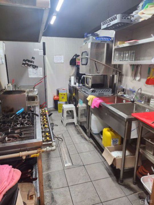 중곡역 초역세권, 저렴한 월세의 중곡동 상가 매물의 2번째 사진