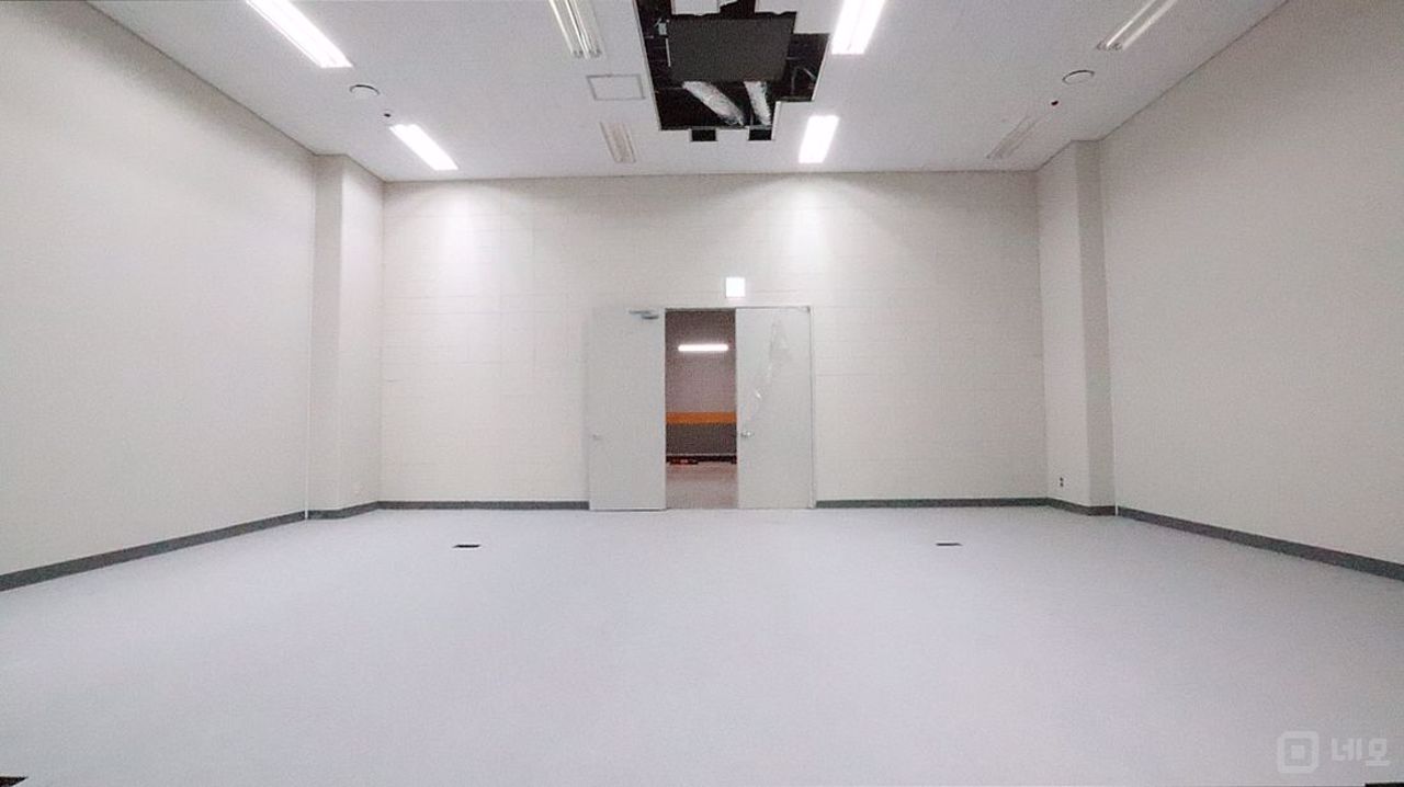 인기지하1층,전용26P, 층고높음 냉난방 상하차,주차1, 연무장길 지산 매물의 5번째 사진