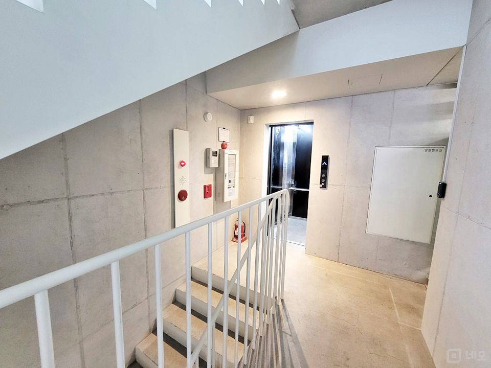 ★ 신축급 내외관 특급 인테리어 디자인 사무공간 카페테리아 ★ 매물의 10번째 사진