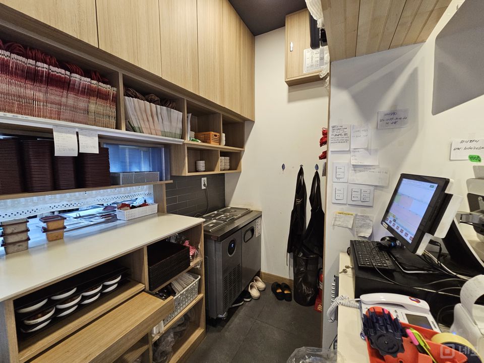 유동인구 많은, 상계동 노원역 부근 1층 음식점 매물의 4번째 사진