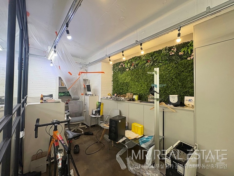 도산공원사거리 S급인테리어 싱크有 매물의 10번째 사진