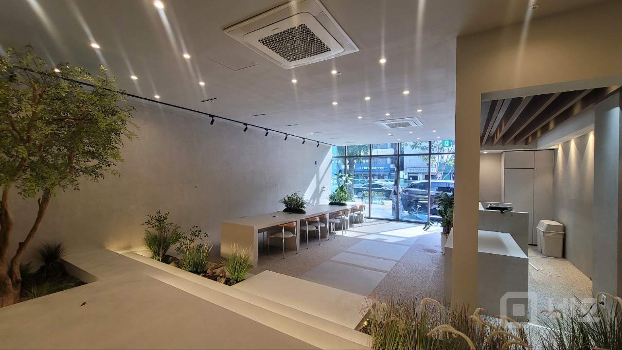 삼전역 대로변 무권리1층 상가 매물의 4번째 사진