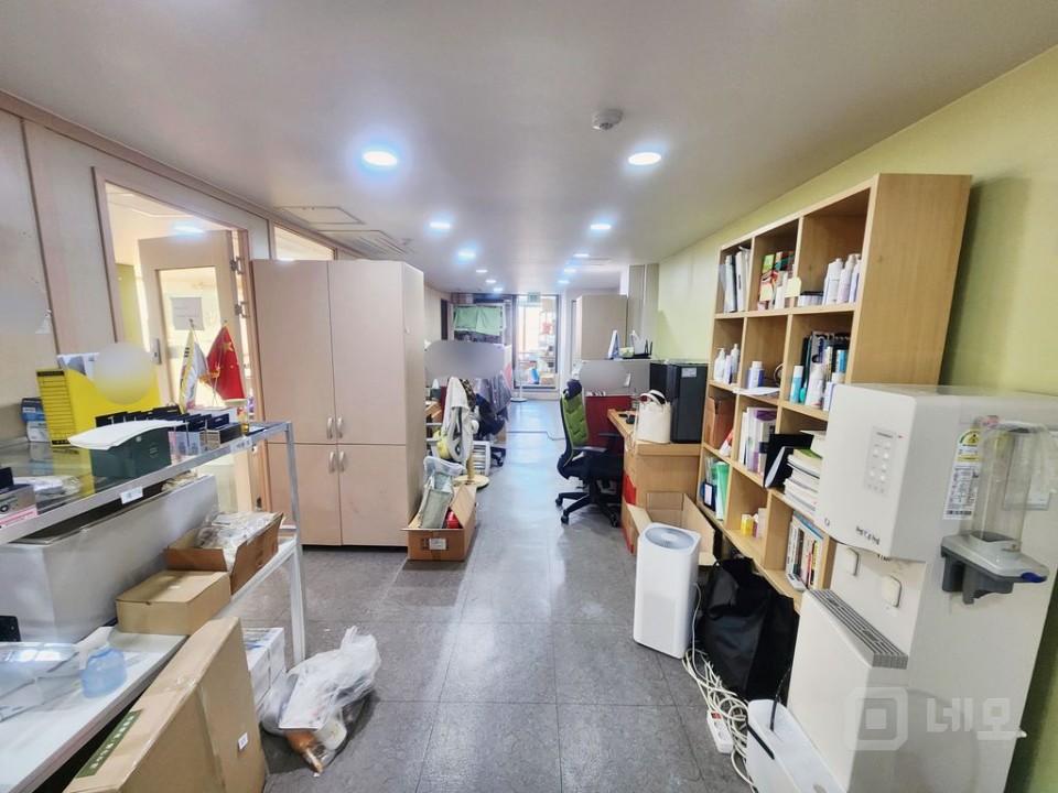 📍압구정역 구분룸+테라스 오피스📍 매물의 1번째 사진