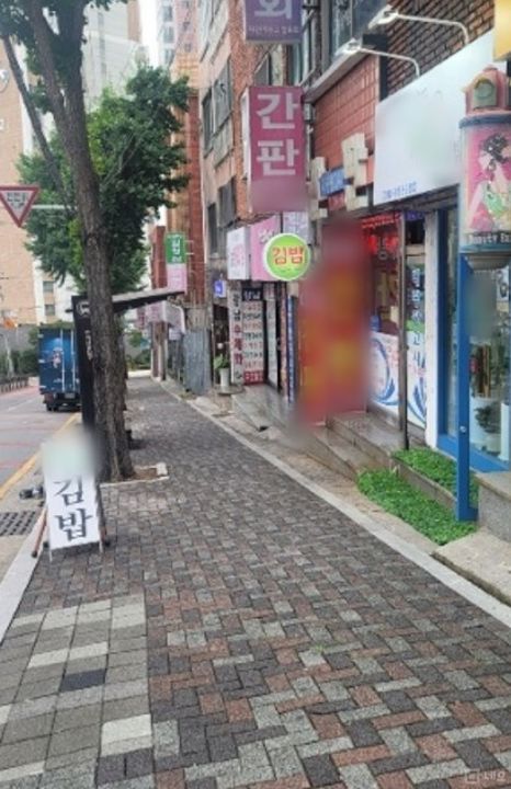 해운대구 반여동, 버스정류장 앞 자동홍보 좋은 김밥전문점 매물의 6번째 사진
