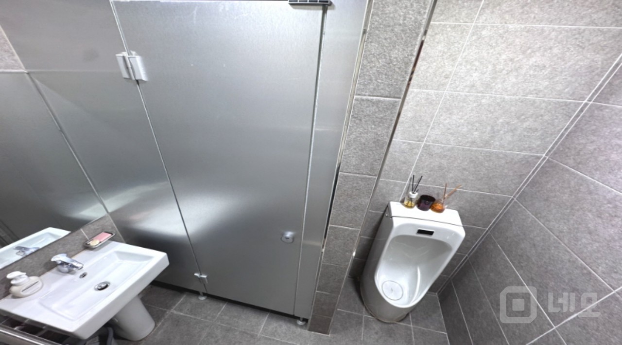 삼성중앙역 인근 무권리 컨디션 좋은 신축급 1층 상가 매물! 매물의 7번째 사진