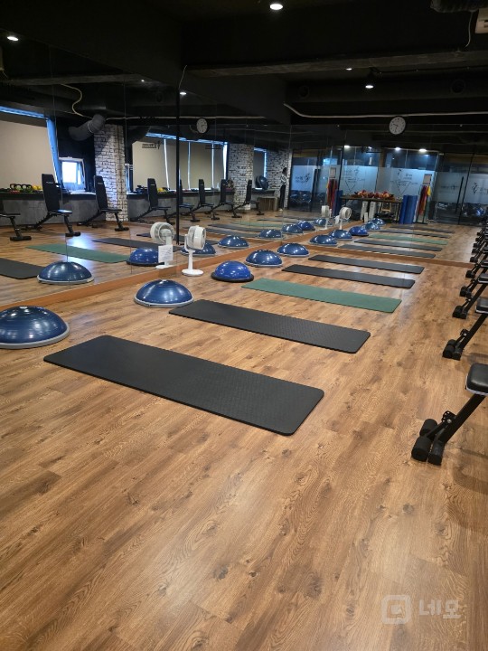 범계역 2번출구 초역세권 로데오거리 평수넓은 매물입니다. 매물의 1번째 사진