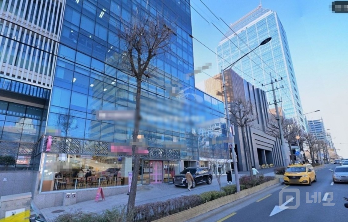 역삼역 논현로 역삼대로 대로변 1층 카페 매물의 3번째 사진