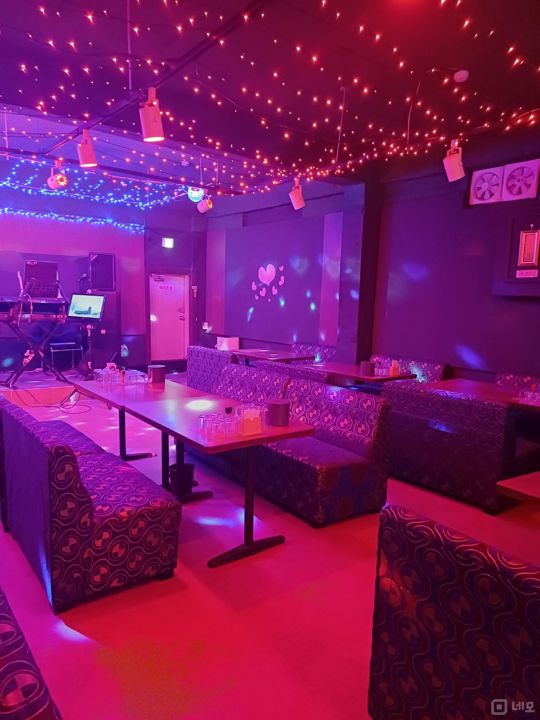 신정동 신정네거리역 역세권, 입소문 듣고 찾아오는 노래주점 매물의 2번째 사진