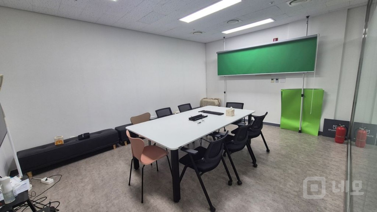  ✅마곡나루 파사드,  유리룸1개 ,탕비실  인테리어 사무실 ✅ 매물의 13번째 사진