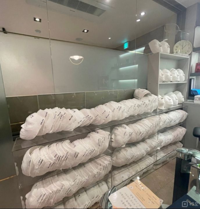 강남역 역세권, 깔끔한 인테리어 완비된 역삼동 에스테틱샵 매물의 4번째 사진