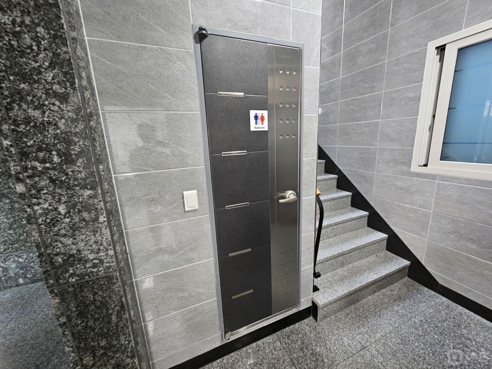 1층 상가입니다. 매물의 8번째 사진