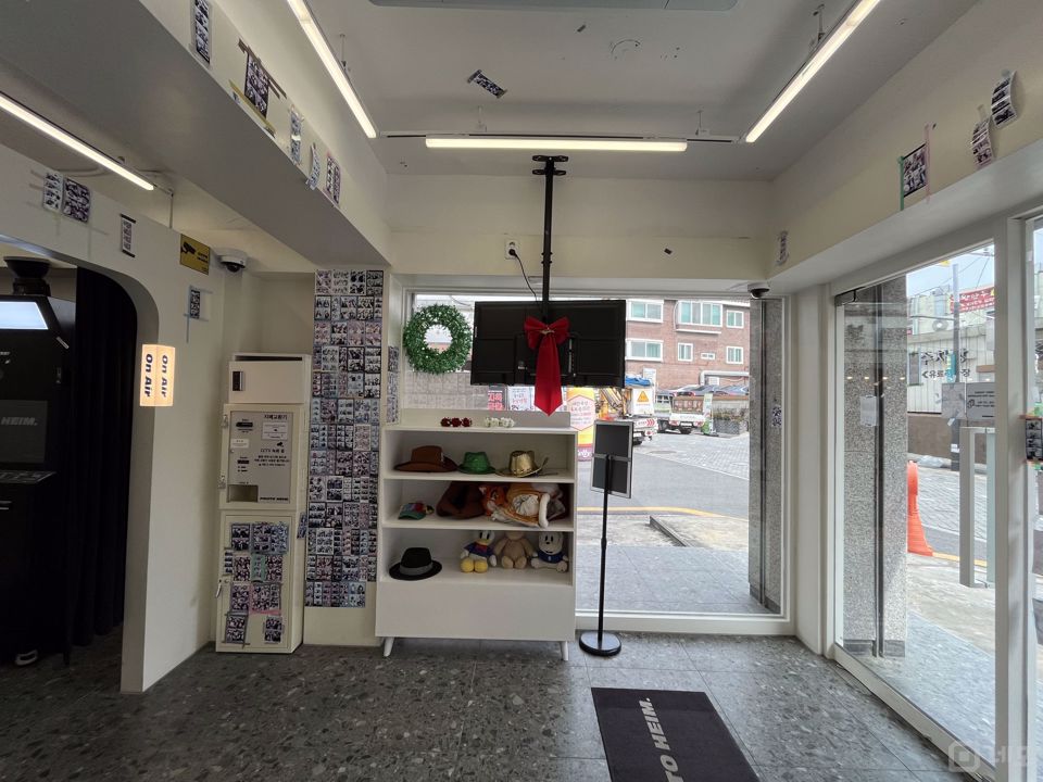 유동인구 많은 사가정역 먹자골목 1층 셀프사진관 매물의 4번째 사진