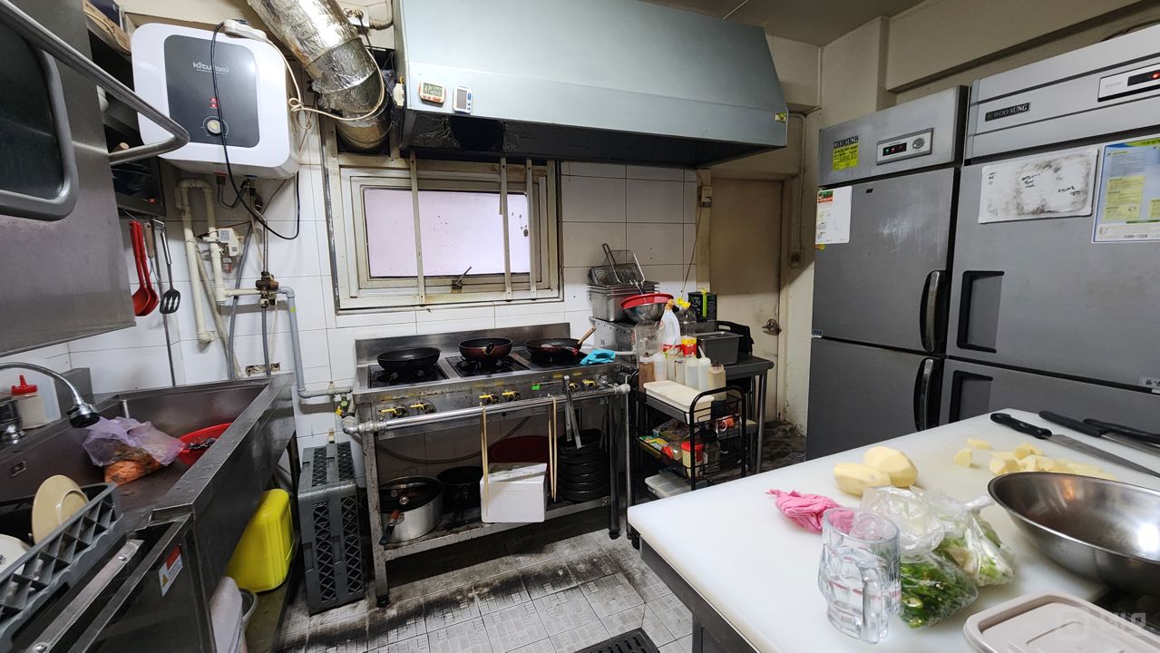 응암동 응암역 역세권, 시설, 인테리어 완비, 단골 많은 요리주점 매물의 4번째 사진