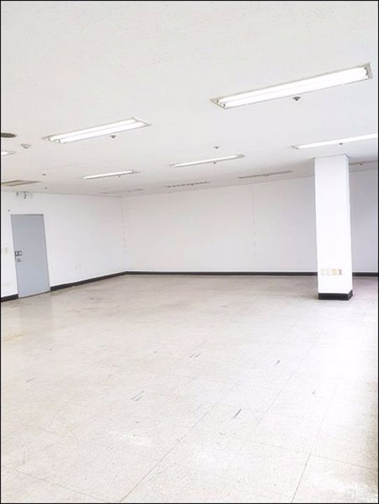 ▣7호선 학동역 도보 3분 이내 위치! 깔끔하고 쾌적한 사무실 임대▣ 매물의 2번째 사진