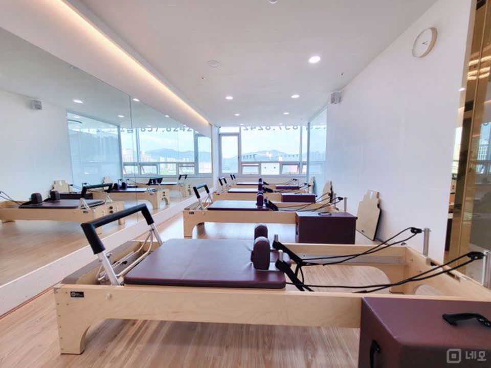 옥정동 유동 인구 많은 중심 상가 위치, 시설 완비 된 필라테스 매장 매물의 2번째 사진