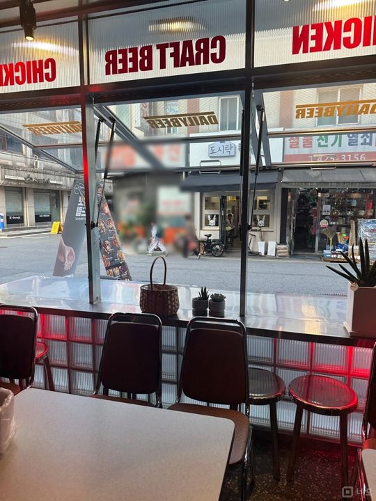 삼전동 역세권, 유동인구 많은 거리 맥주호프점 매물의 4번째 사진