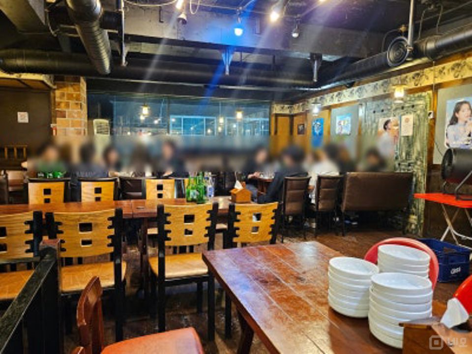 상도동 번화가에서 운영 중인 호프집 매물의 4번째 사진