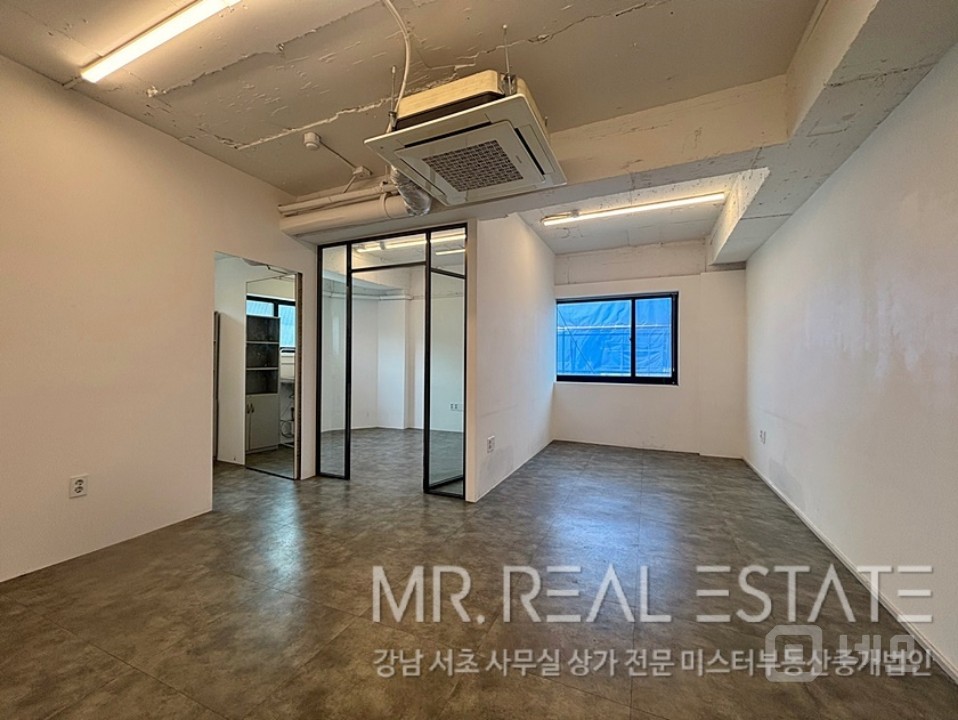 청담역1분 초역세권.빠른계약예상.S급컨디션.주차무료1대 매물의 7번째 사진