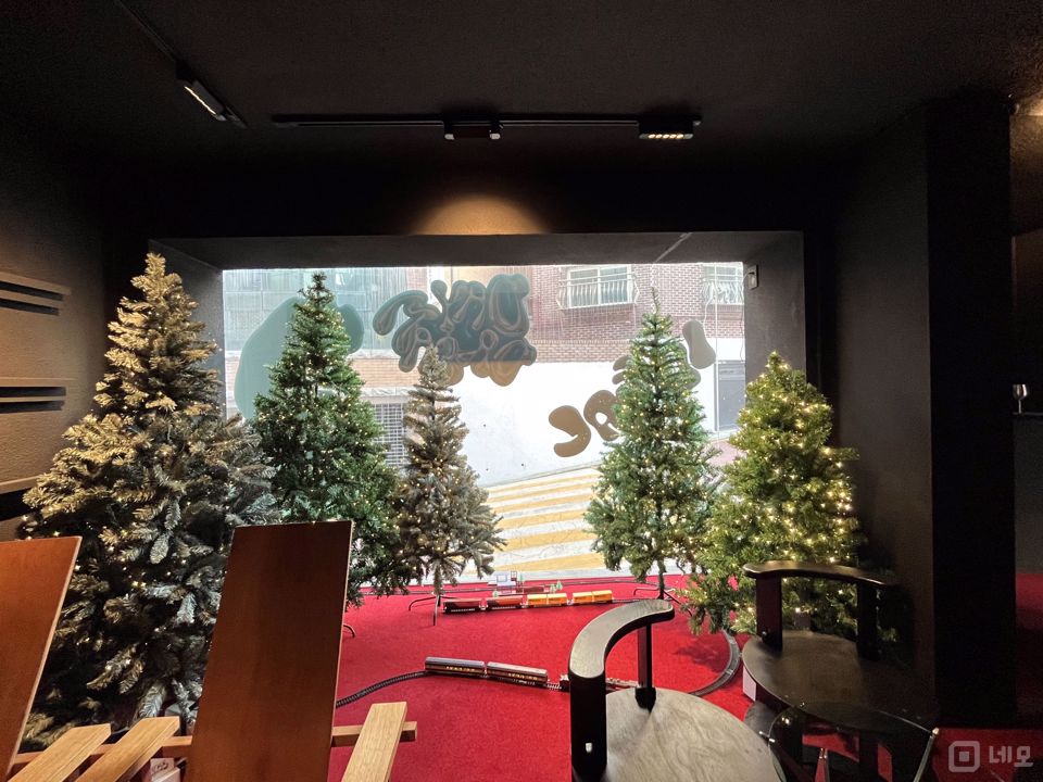직접 중개 매물, 녹사평역 인근, 이면도로, 현황 1층 넓은 매장, 카페 매물의 4번째 사진