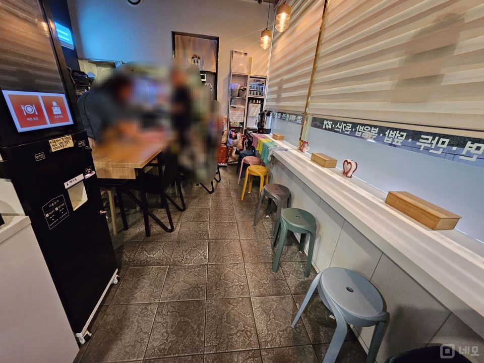 접근성 좋은 대로변, 구로역 3분거리 1층 음식점 매물의 2번째 사진