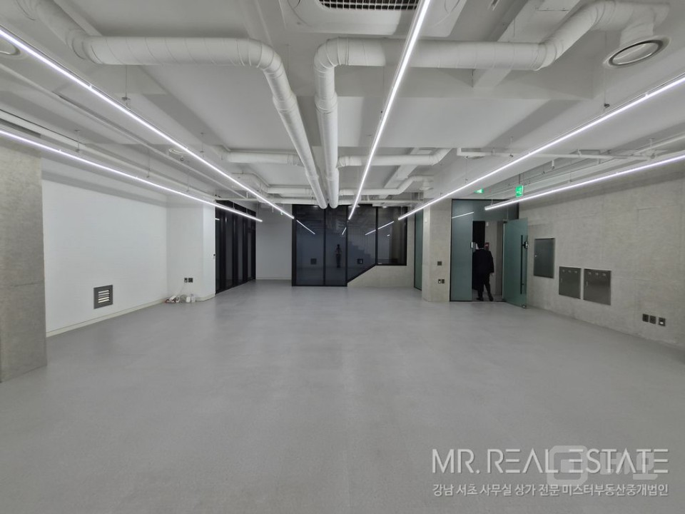 ★신축통사옥.주차8대.가성비왕.루프탑전경맛집.호텔급★ 매물의 14번째 사진