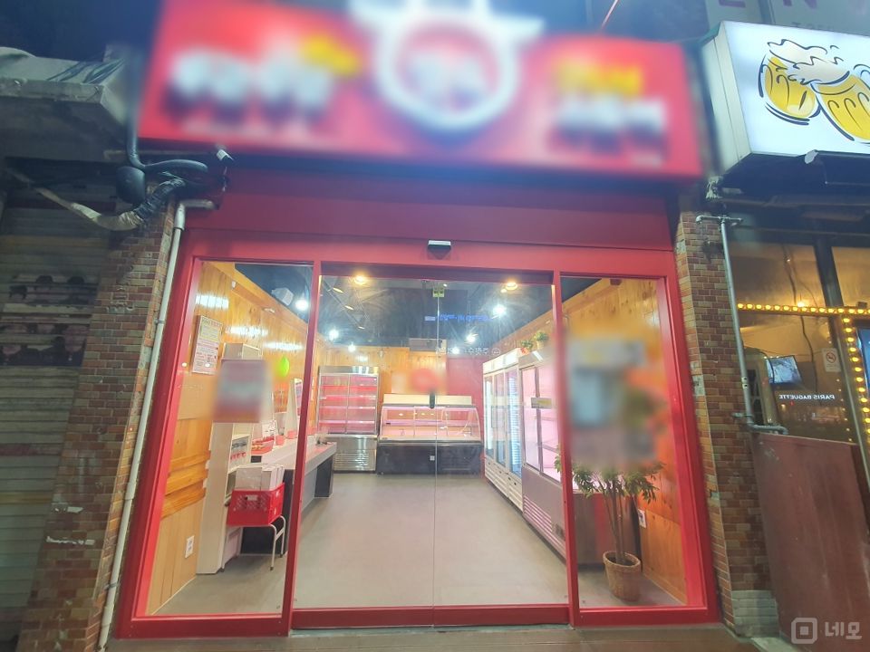 신사동 대로변, 깔끔한 인테리어 및 시설 무인 정육점 매물의 5번째 사진