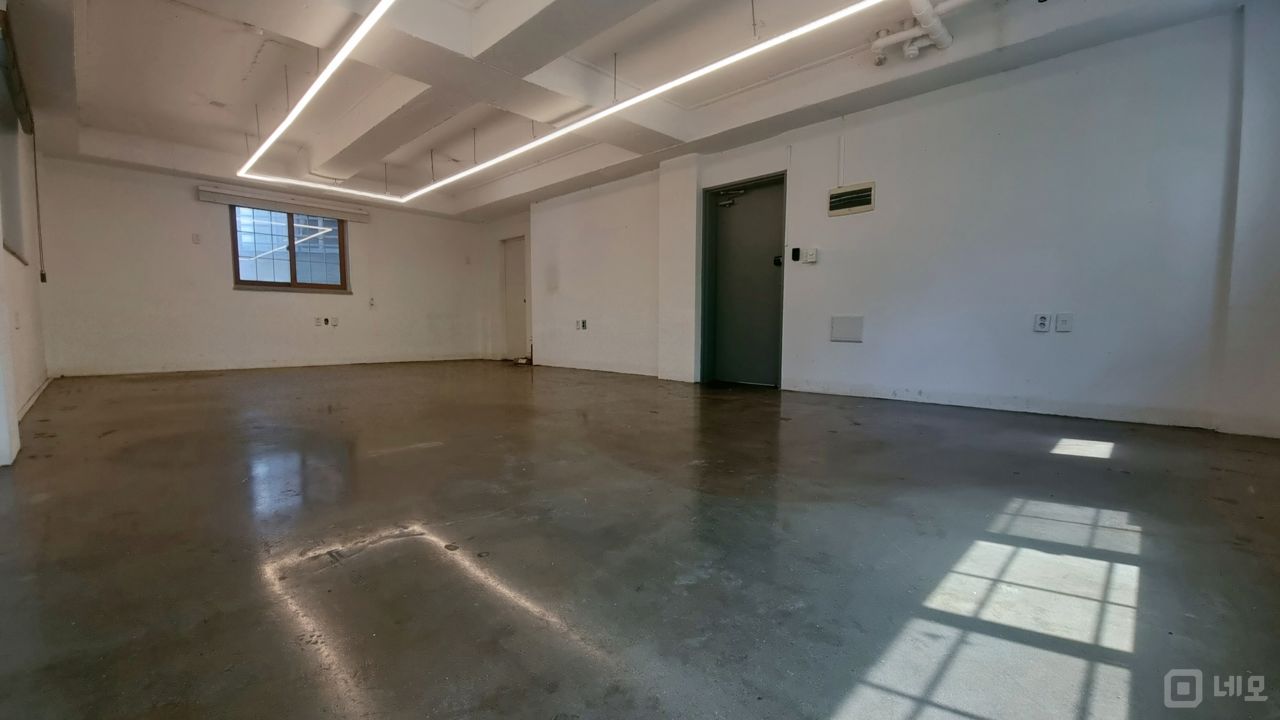 GATE 서교동 대로변 채광과 가성비 좋은 사무실 매물의 2번째 사진