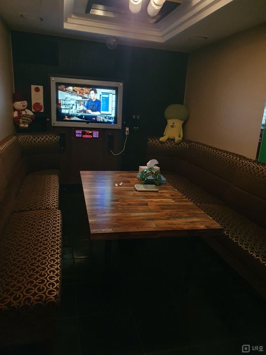 역삼동 먹자골목 지하층 중형평수 노래방 매물의 5번째 사진