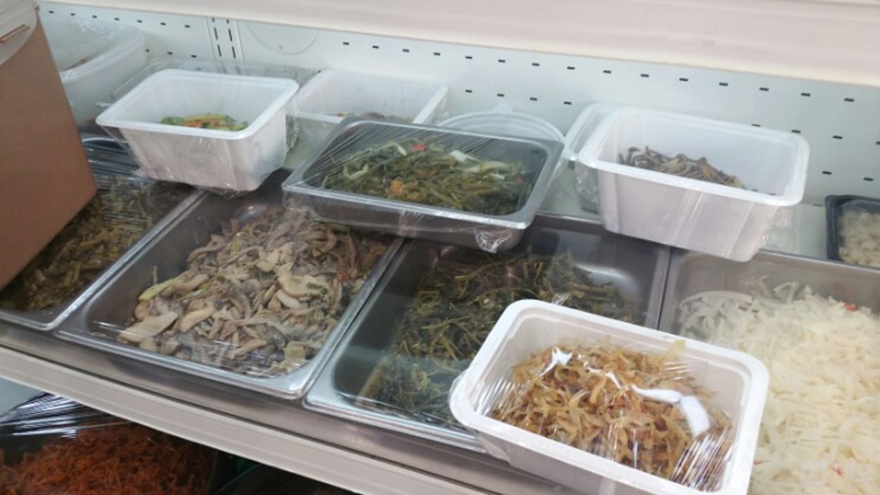 독산동 금천구청역 역세권, 주방 시설 완비, 단골 많은 반찬가게 매물의 3번째 사진