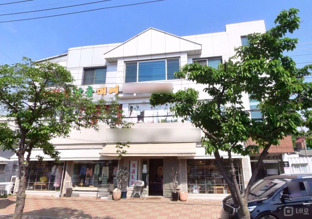 덕이동 도로변 위치, 인테리어 완비된 2층 한복대여샵 임대 매물의 9번째 사진