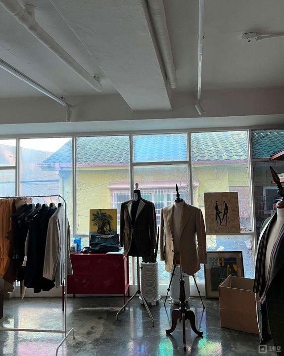 유동인구 많은, 창성동 2층 상가 매물의 1번째 사진