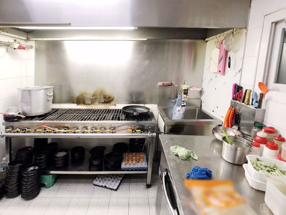 1호선/9호선 노량진역 1분거리의 한식 전문점 매물의 6번째 사진