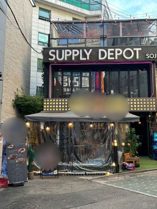서교동 번화가에 위치한 실내포차 매물의 8번째 사진