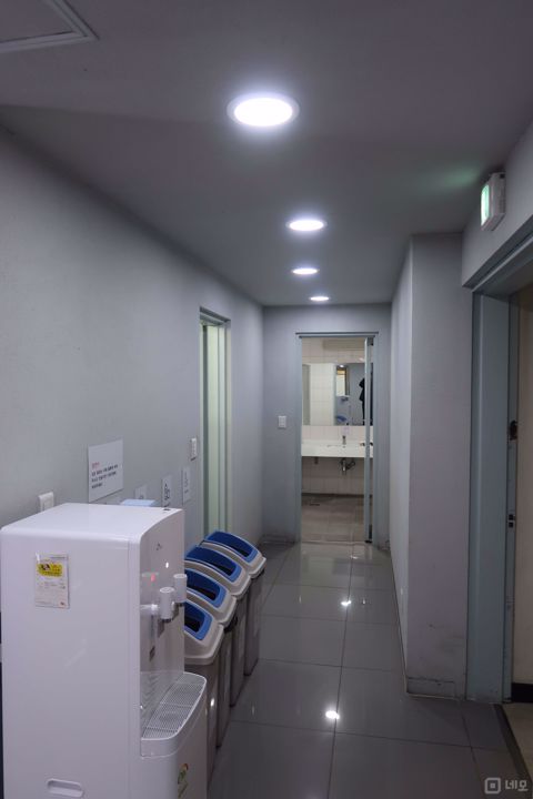 강남역 도보 6분거리, 접근성 S급 사무실 매물의 10번째 사진