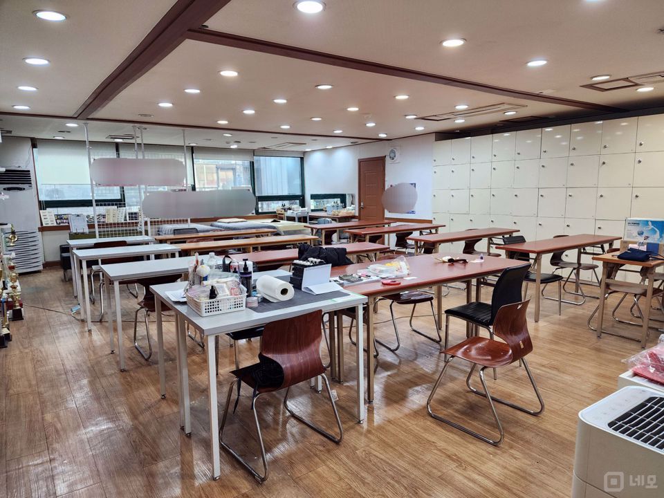 강남역 초역세권, 역삼동 점포 매물의 3번째 사진