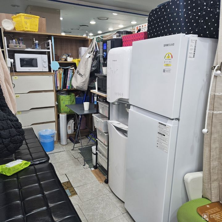 대조동 백화점 상가에 위치한 네일샵 매물의 5번째 사진