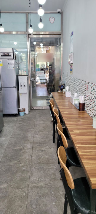 인테리어 완비, 사동 대단지아파트 상가 내 1층 분식집 급매 매물의 3번째 사진