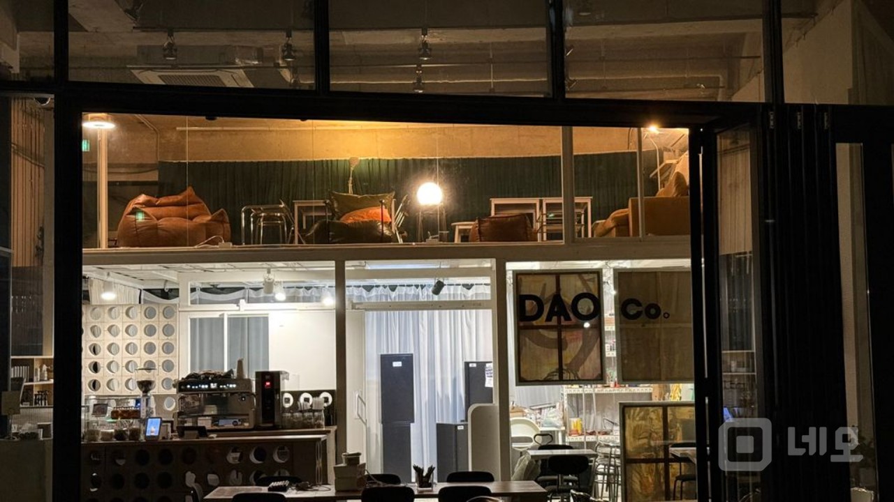 합정역 5분이내 40석 이상 나오는 복층 카페 매물의 4번째 사진