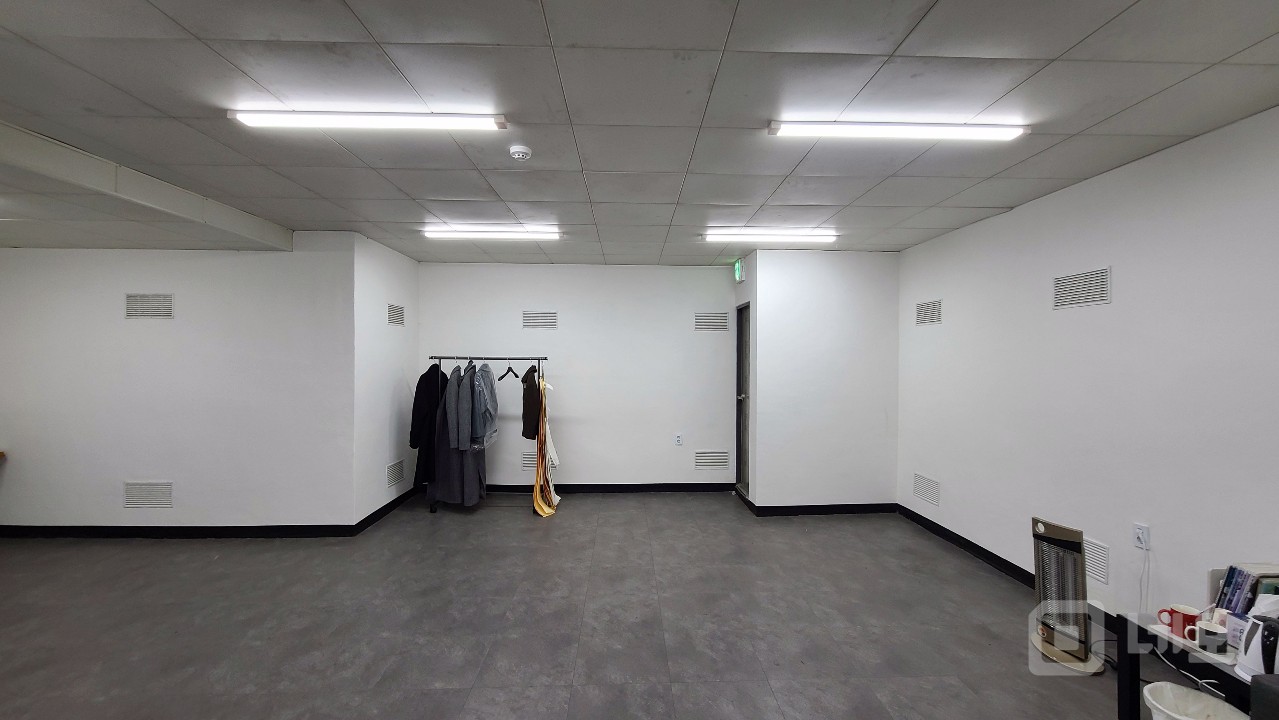 🏢 종로 충신동 지하 사무실 임대 매물의 5번째 사진