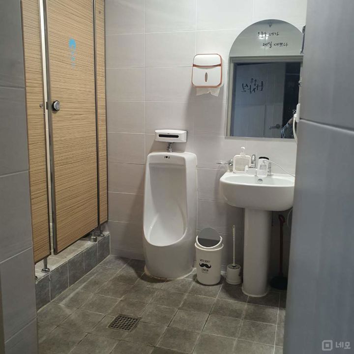 백석동 인테리어 세련된 1층 카페 매물의 6번째 사진