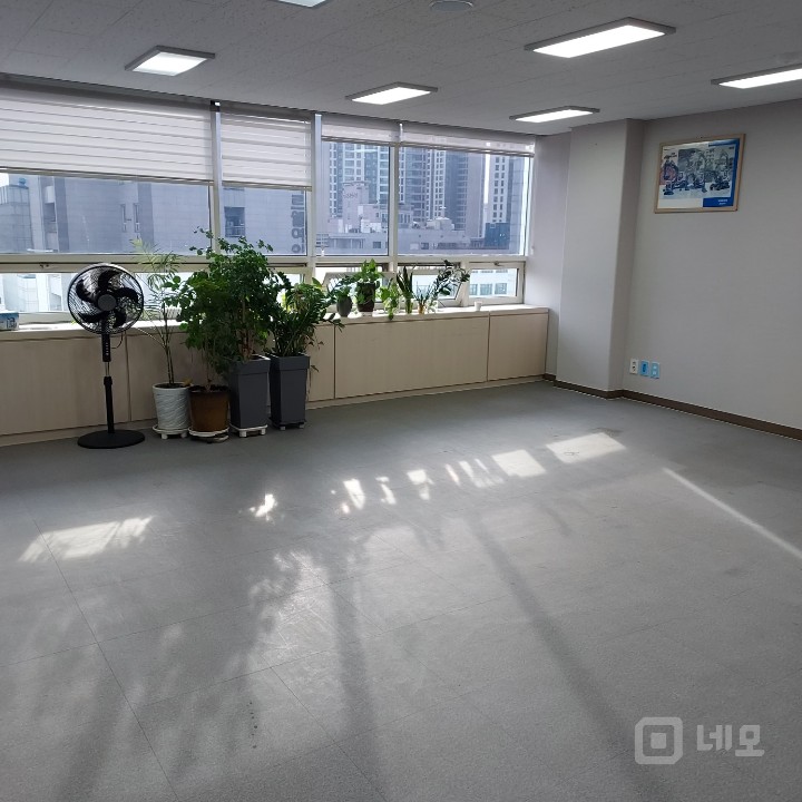 여의도인근 10평 넓고 저렴한 사무실 매물의 5번째 사진