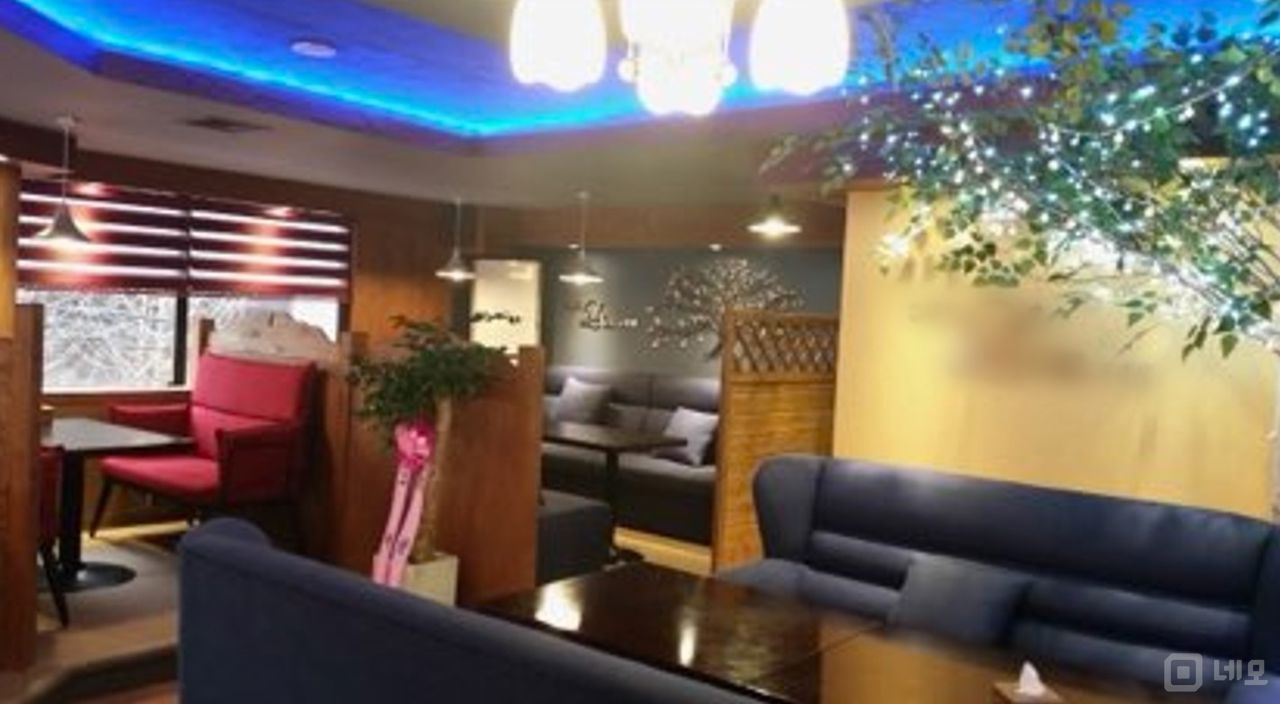 구리시 교문동, 접근성 및 가시성 좋은 인테리어 완비 카페,바 매물의 2번째 사진