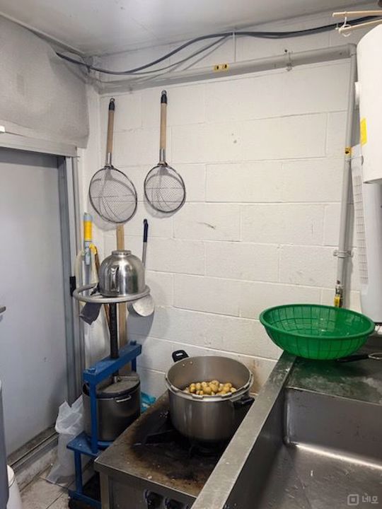 사당동 역세권 위치, 수요 좋은 1층 고로케, 꽈배기 전문점 매물의 4번째 사진