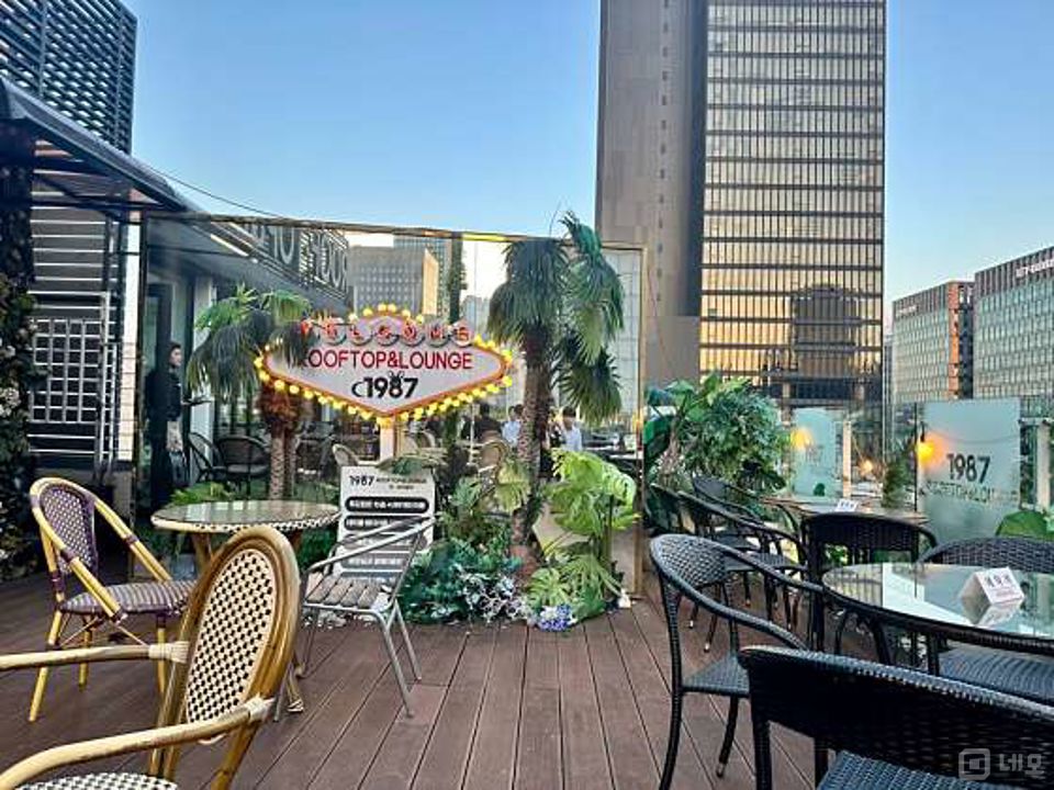 관철동 시설 상태 훌륭한 라운지 펍 매물의 12번째 사진