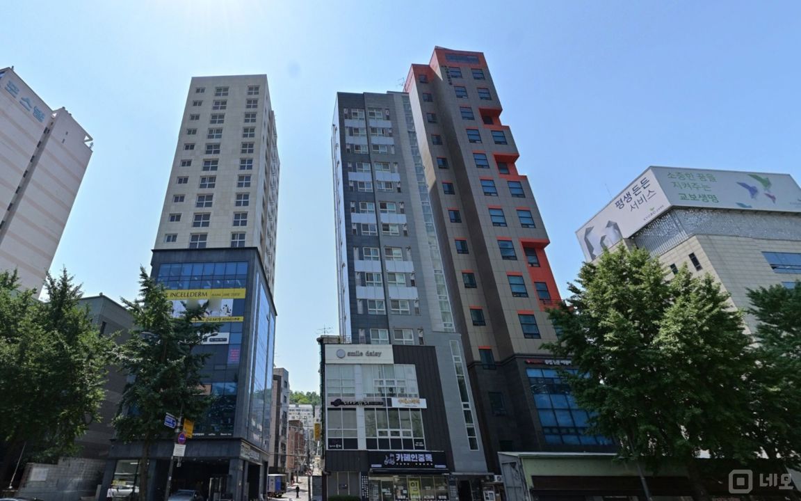 노고산동 신촌역 역세권, SNS 핫플레이스, 외국인 고객도 많은 미용실 매물의 7번째 사진